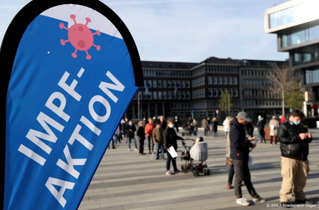 Duitse vaccinatiecommissie adviseert boosters voor 18-plussers