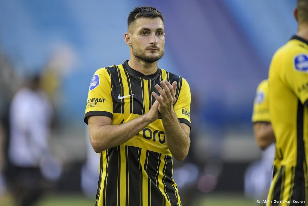 Bero verlengt contract bij Vitesse