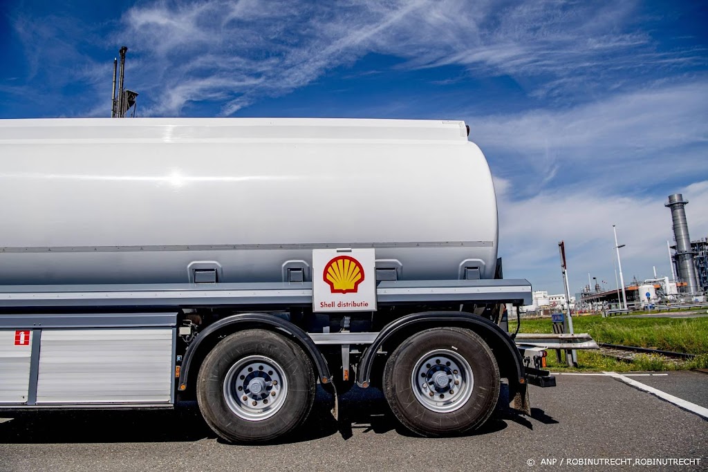 Tekorten bij aantal tankstations Shell door chauffeursgebrek 