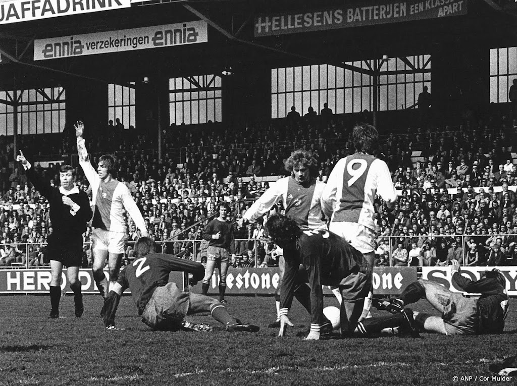 Oud-scheidsrechter Keizer (84) overleden