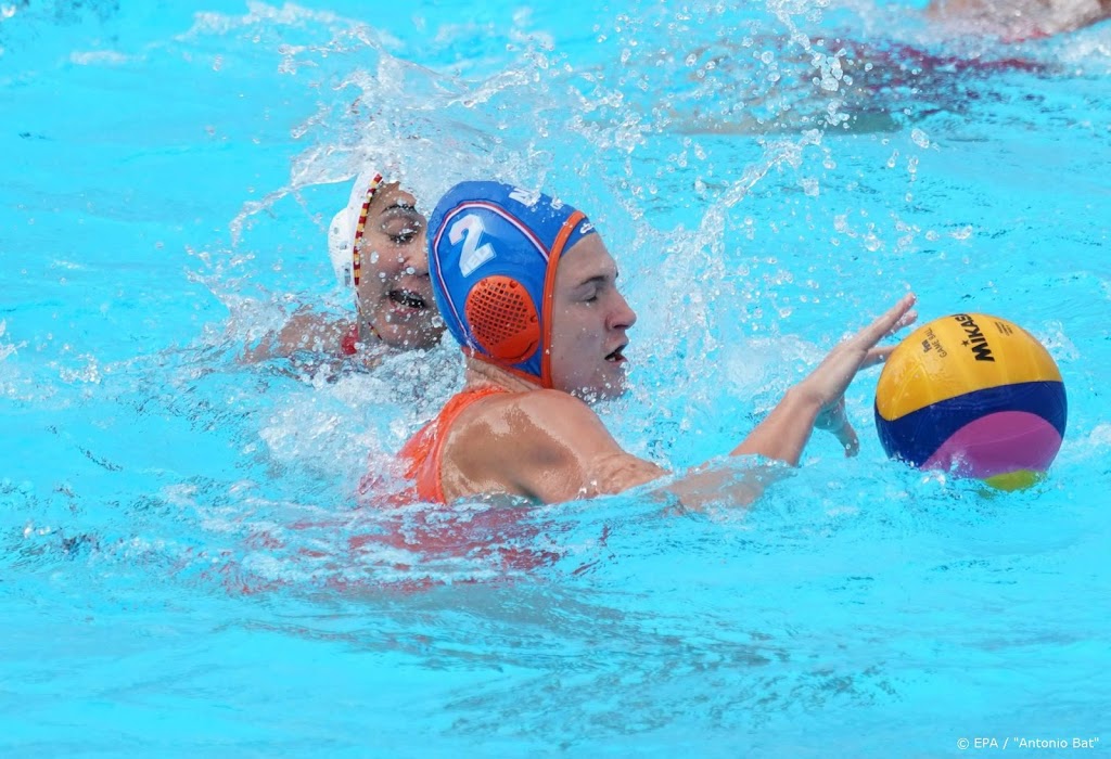 Waterpolosters verliezen nipt van Verenigde Staten