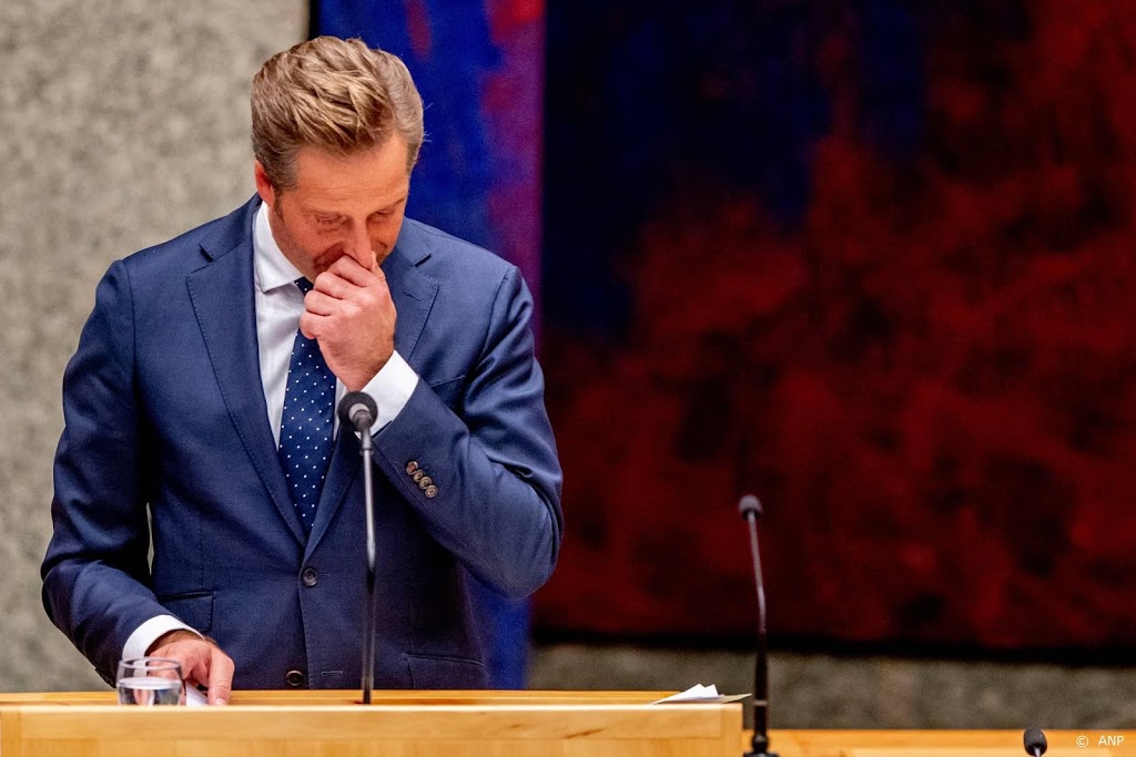 Geïrriteerde Kamer legt zich neer bij uitleg minister De Jonge