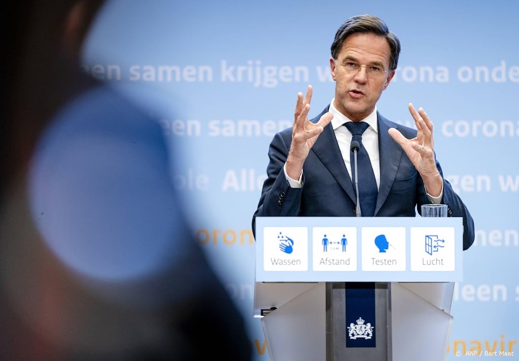 Rutte met 'somber gemoed': lockdown is onvermijdelijk