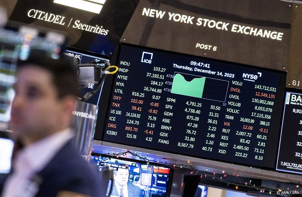 US Steel schiet omhoog op licht hoger Wall Street