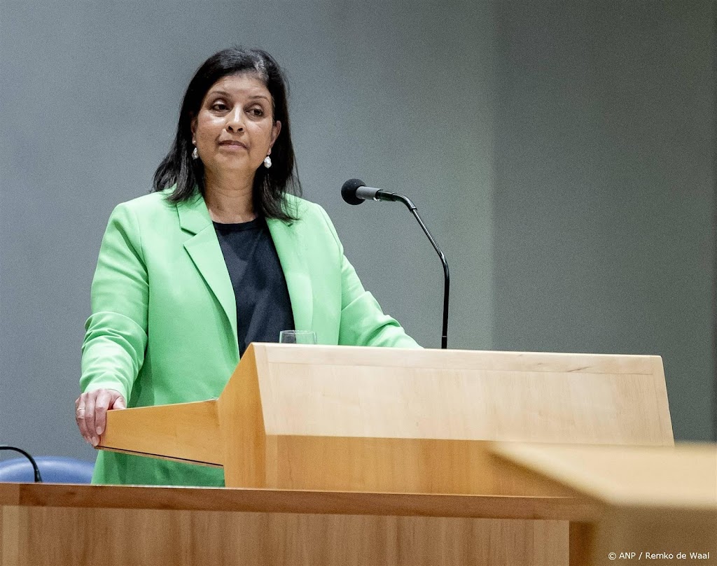 Kabinet werkt aan meldplicht scholen bij handel illegaal vuurwerk