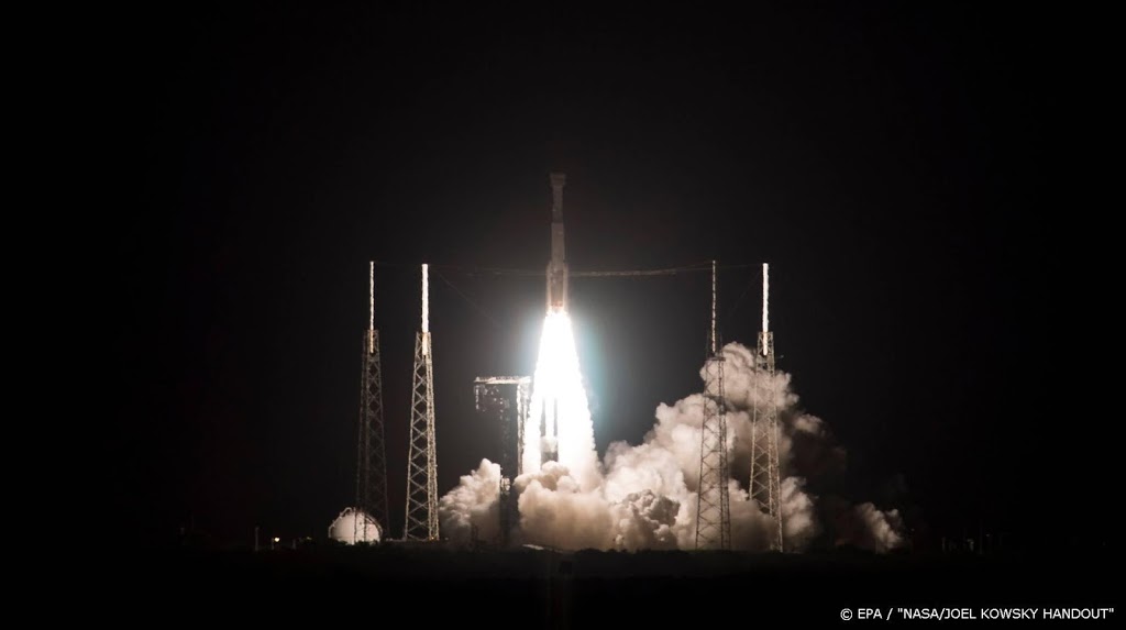 Raketlancering SpaceX met evacuatietest goed verlopen