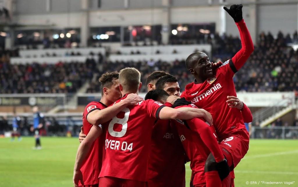 Bosz en Leverkusen openen 2020 met zege op Paderborn