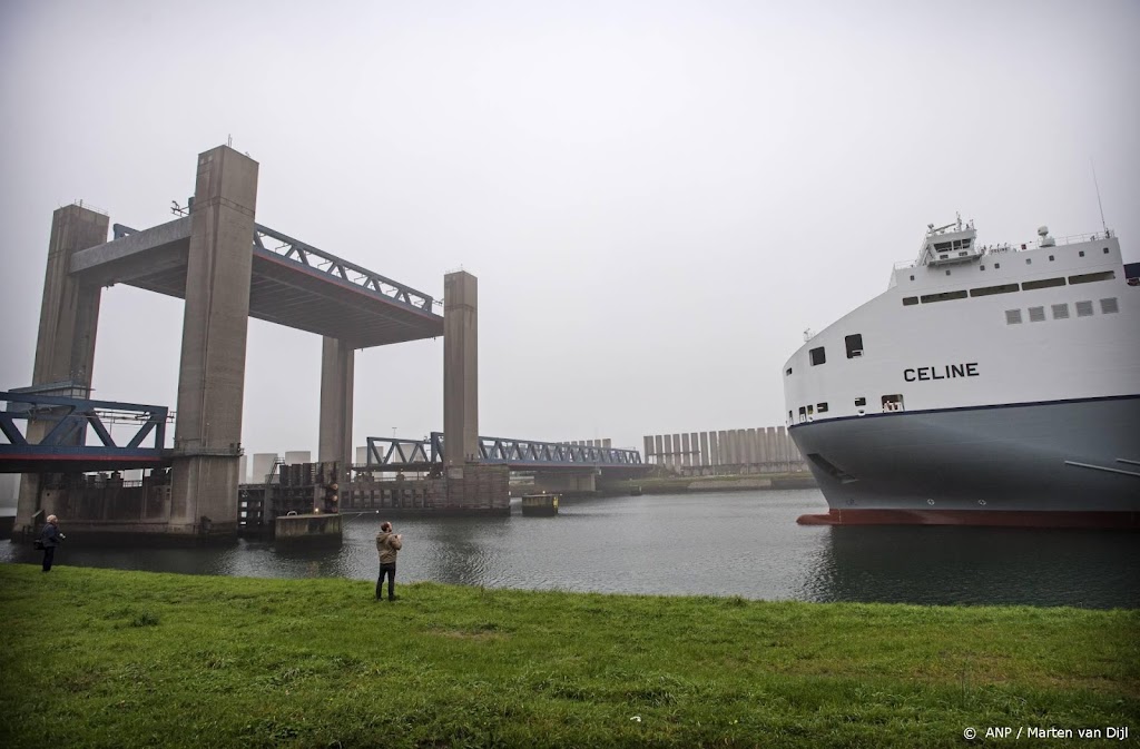 Haven Rotterdam: meer incidenten door haastig aanmeren schepen