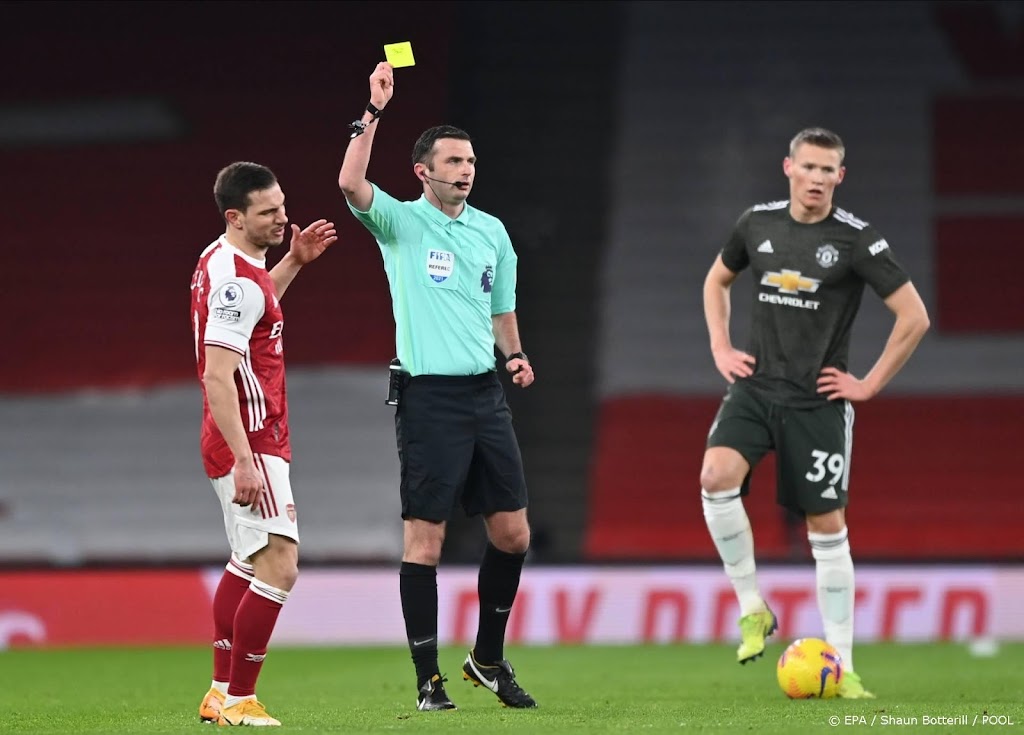 Britse voetbalbond onderzoekt verdachte gele kaart Arsenal