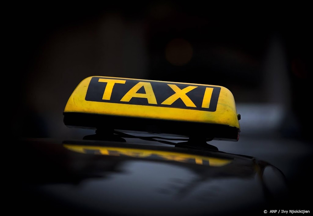Taxibedrijven profiteren van staking streekvervoer