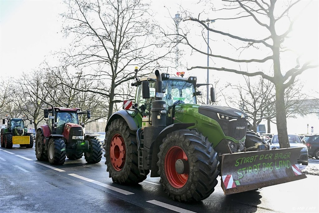 Na boeren blokkeren nu vrachtwagenchauffeurs straten in Berlijn