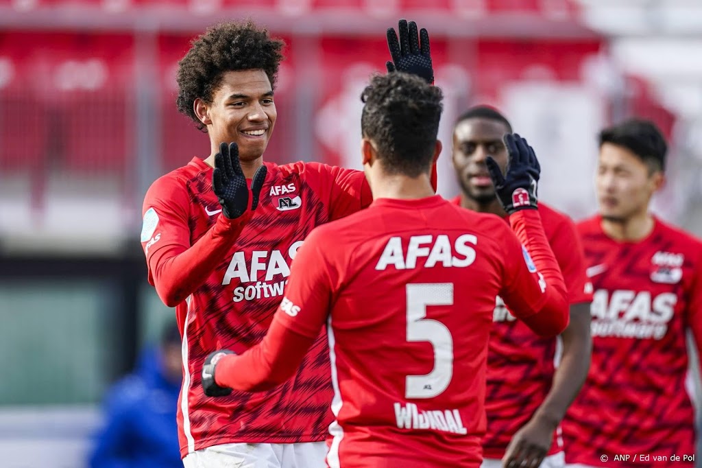 AZ-coach Jansen bevestigt: Stengs ontbreekt tegen VVV-Venlo