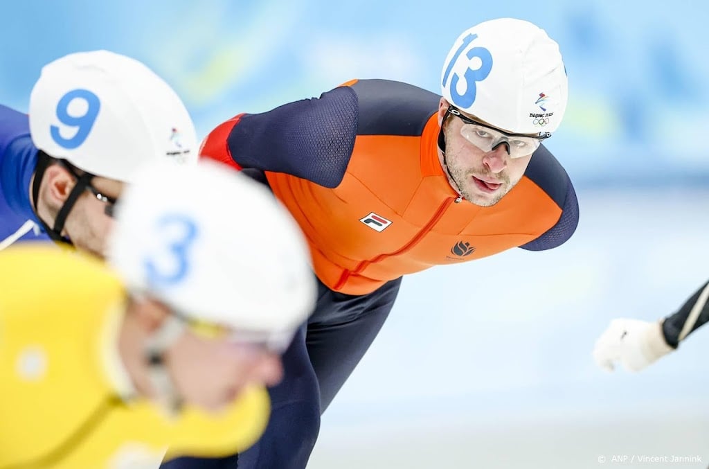 Bergsma en Kramer naast medailles op massastart, goud Swings