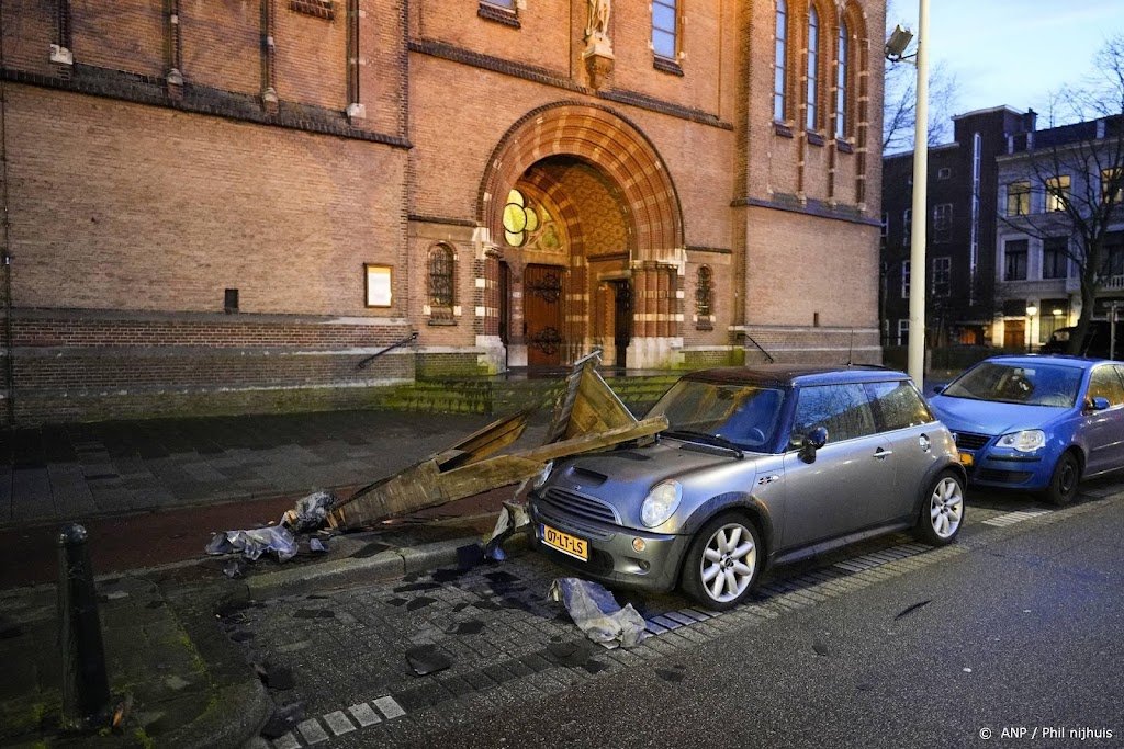 Elandkerk gerepareerd, omwonenden weer terug naar huis