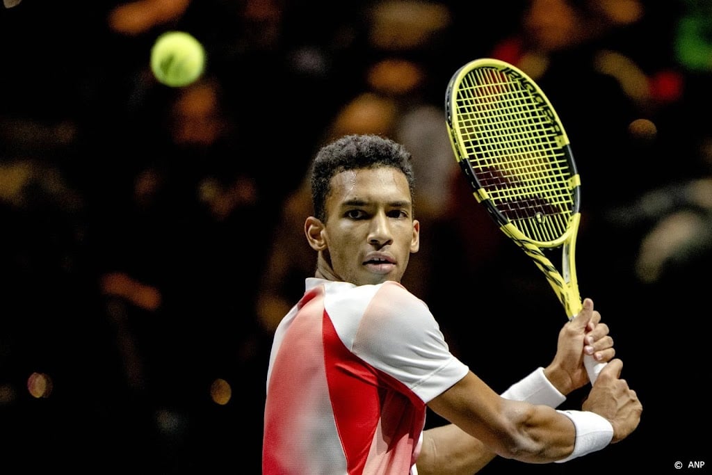 Auger-Aliassime en Roeblev treffen elkaar in eindstrijd Marseille