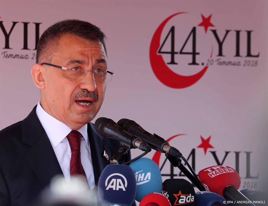 Turkse regering vraagt om huisvesting aardbevingsslachtoffers
