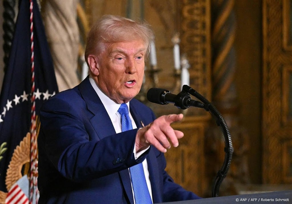 Trump eist ontslag van alle aanklagers uit Biden-tijdperk