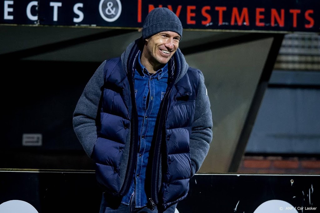 Robben traint weer voorzichtig mee bij FC Groningen