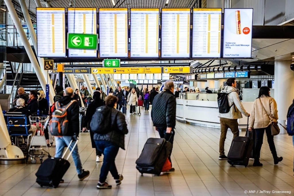 Luchtvaart waarschuwt voor duurdere tickets door brandstofprijzen