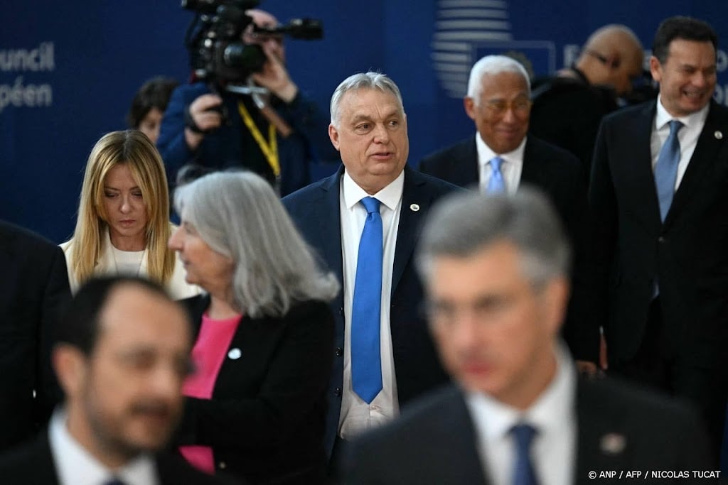 Orbán trekt veto nog niet in ondanks druk EU-leiders