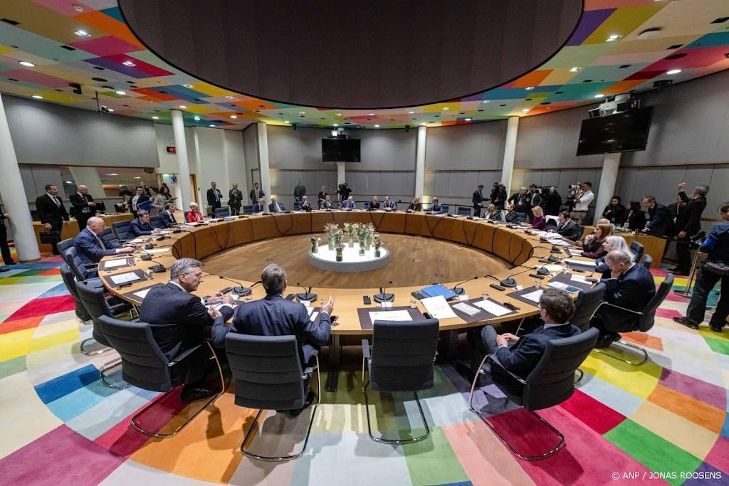 Waarnemers Europa willen meer geld voor lokale partijen Nederland