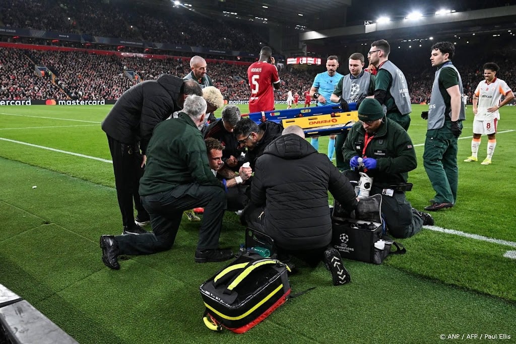 Galatasaray eist vergoeding van Liverpool voor blessure Lang