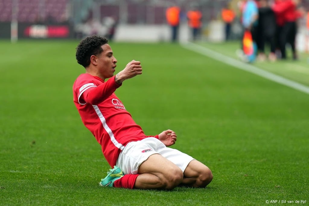 AZ begint met buitenspeler Daal tegen Sparta Praag 