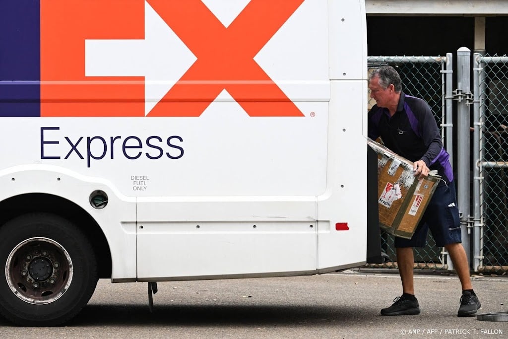 Grote pakketvervoerder FedEx rekent op meer winst ondanks oorlog