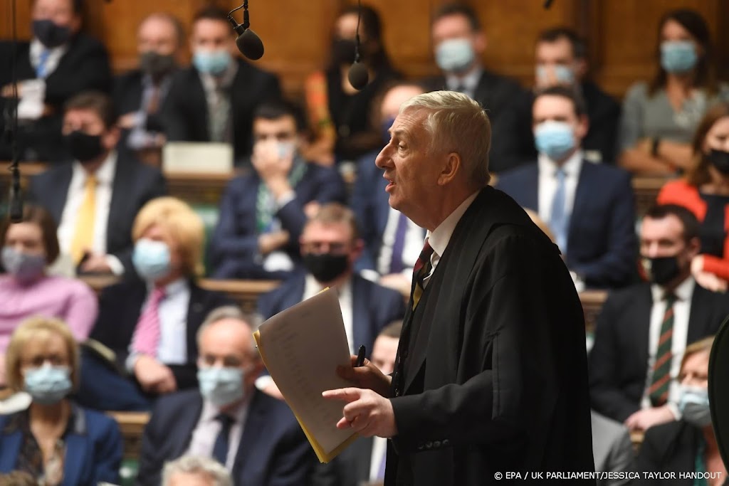 Britse parlementsvoorzitter staat debat over Johnson toe 