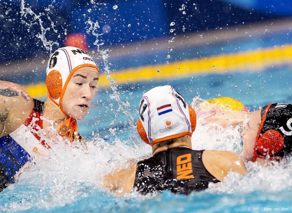 Waterpolosters winnen in Athene ook van Italië