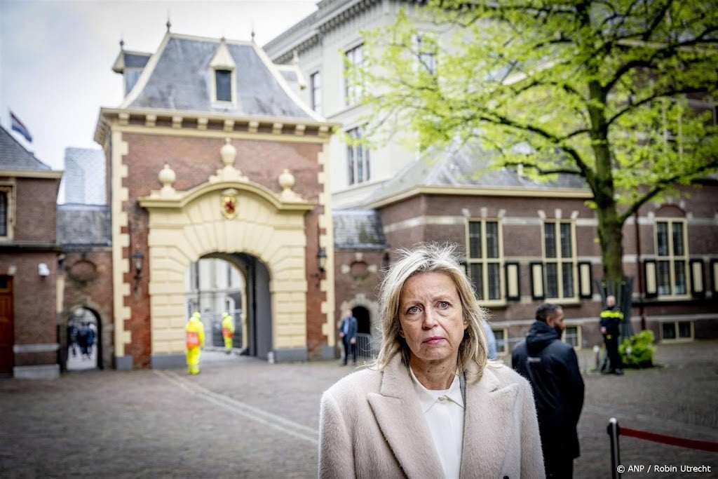 Ollongren kijkt ook naar Nederlandse Patriots voor Oekraïne