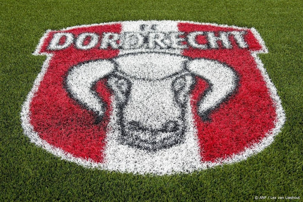 FC Dordrecht verliest bij TOP Oss na twee treffers van Kort