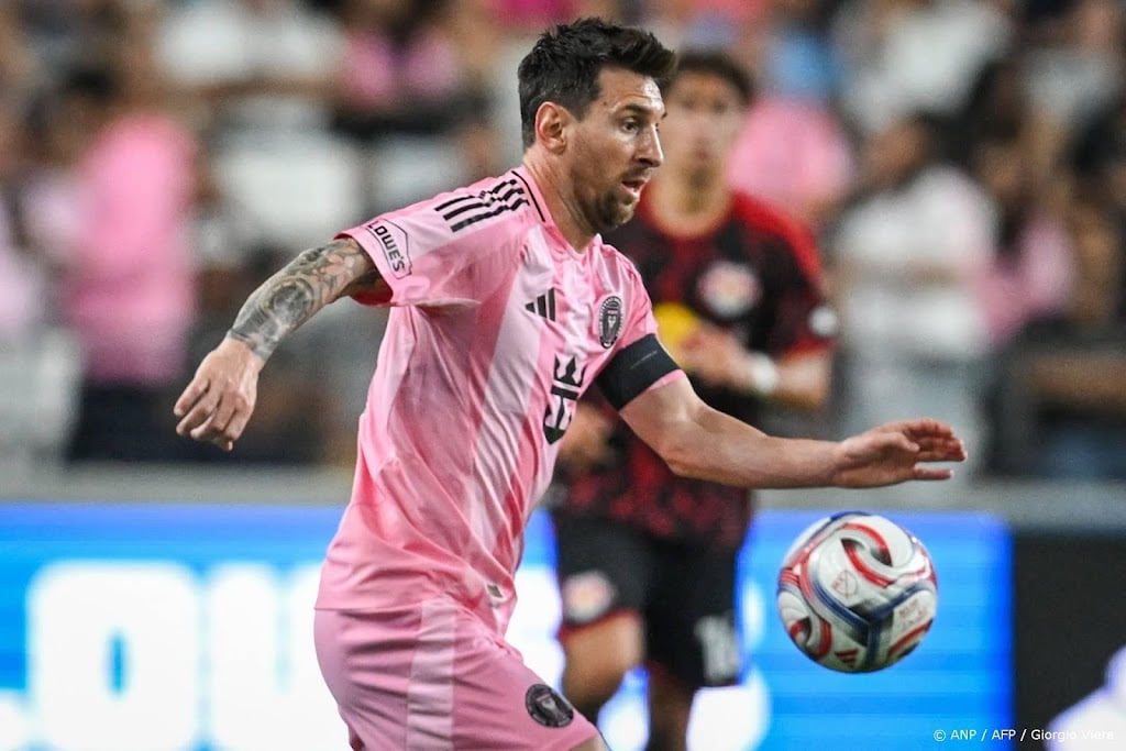 Messi trefzeker voor Inter Miami bij succesvol debuut Hoyos 