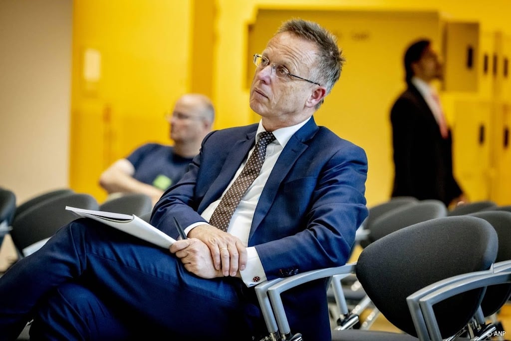 Commissaris Groningen doet aangifte na 'oorlogsdreiging' FDF