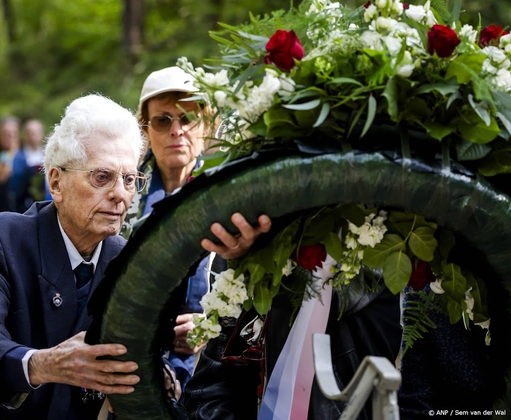 Overdracht Kamp Amersfoort aan einde WOII herdacht
