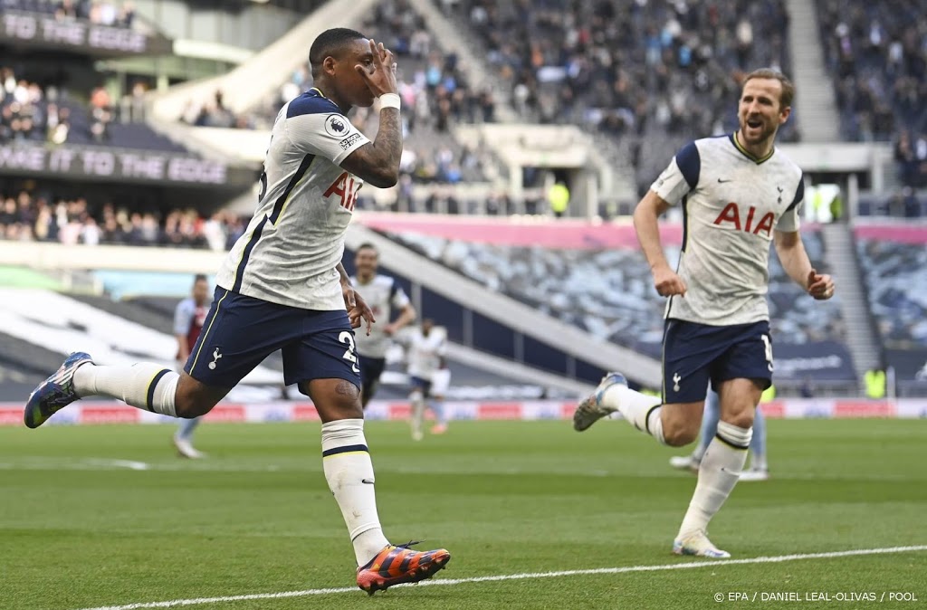 Bergwijn scoort maar verliest met Tottenham van Aston Villa
