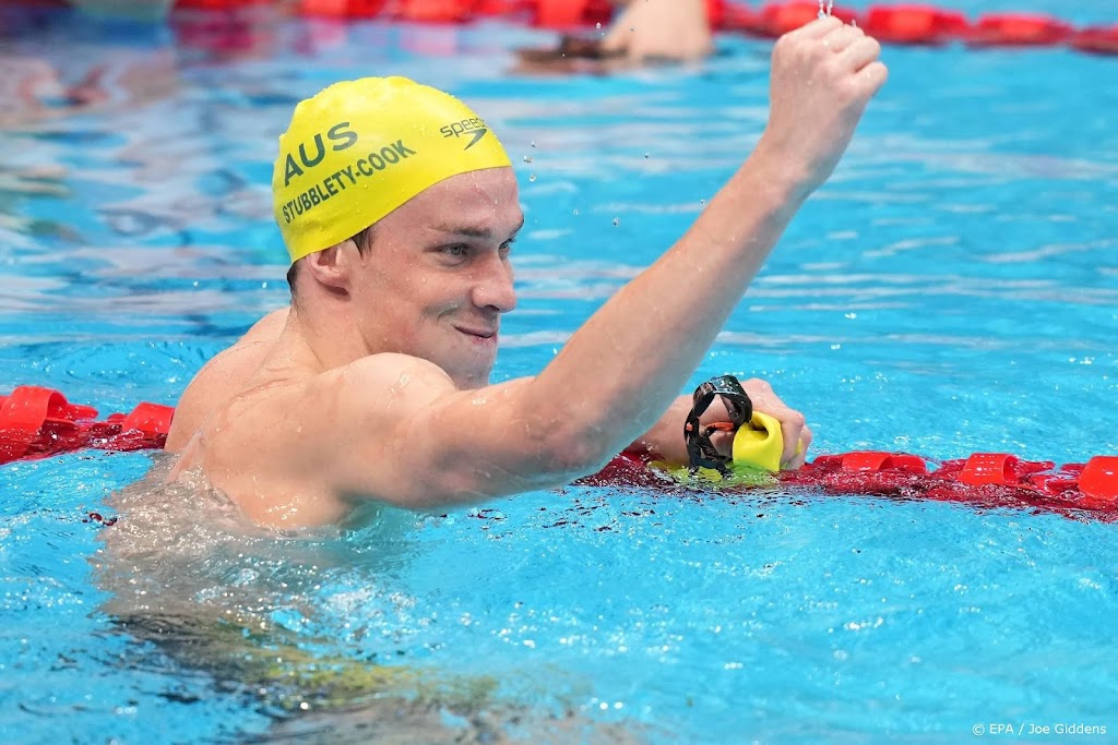 Olympisch kampioen Stubblety-Cook zwemt wereldrecord 200 school