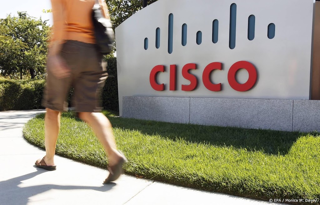 Cisco en Kohl's zakken na resultaten op lager Wall Street