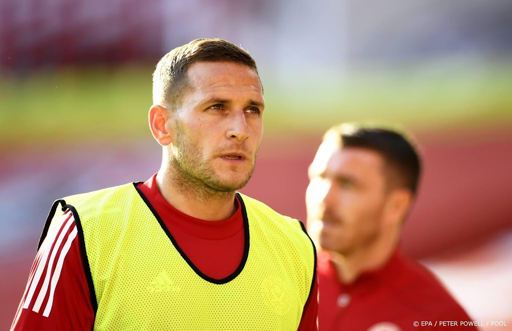 Engelse voetbalfan half jaar de cel in voor kopstoot aan speler