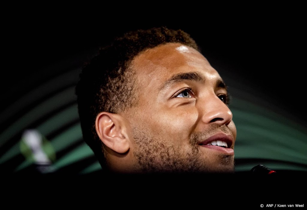 Topscorer Dessers weet nog niet of hij bij Feyenoord blijft 