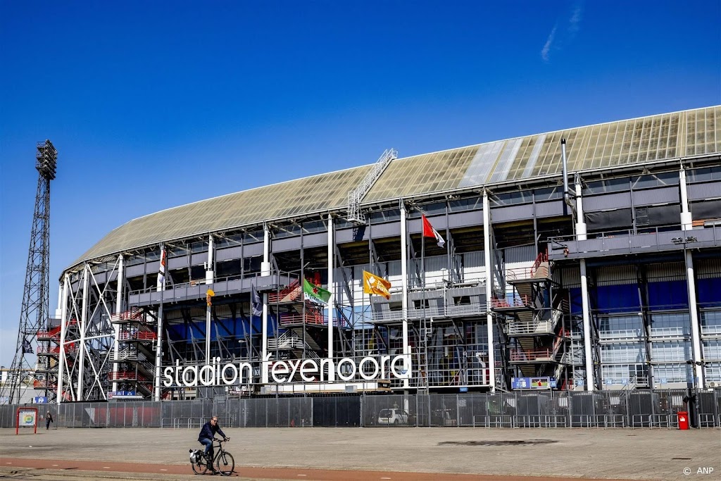 Rotterdamse politiek: renovatie Kuip een zaak van Feyenoord