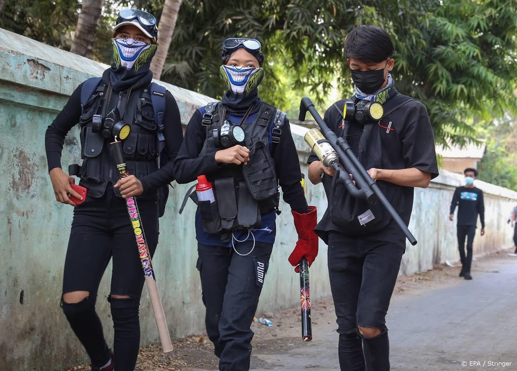 Algemene Vergadering VN eist einde wapenleveranties aan Myanmar
