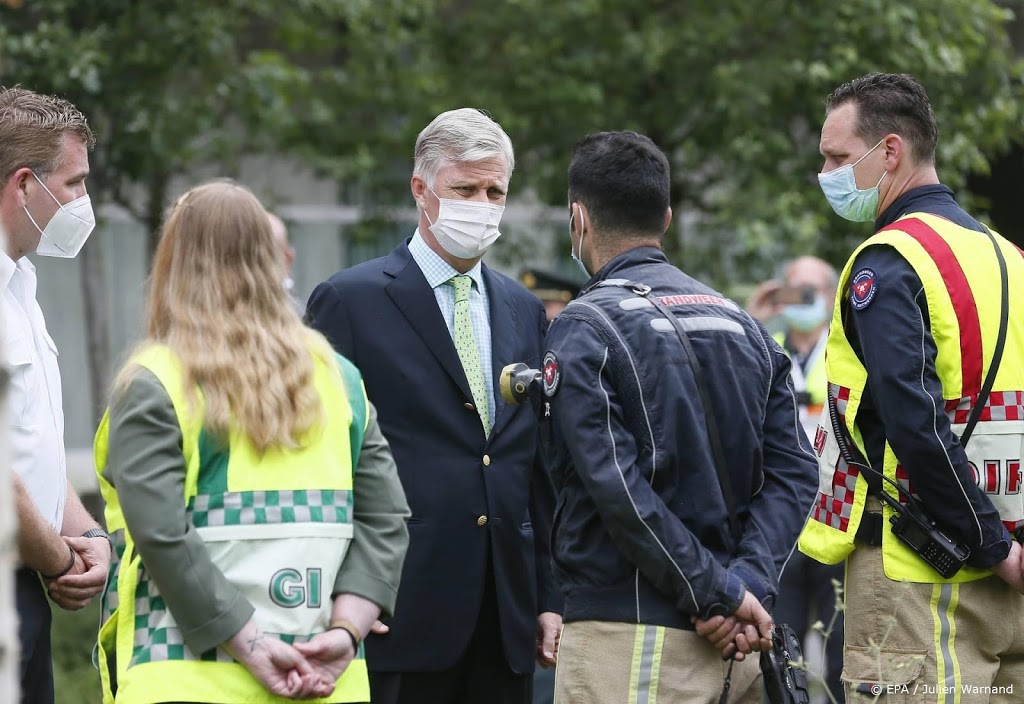 Belgische koning Filip bezoekt rampplek Antwerpen