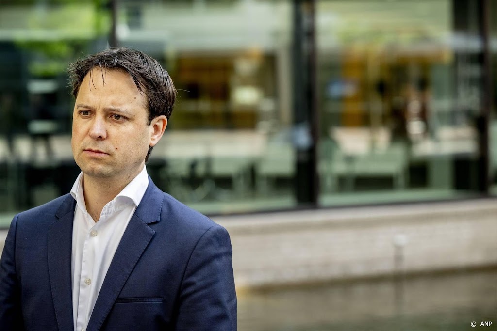D66 pleit voor schorsing totdat Kamerleden nevenfuncties melden