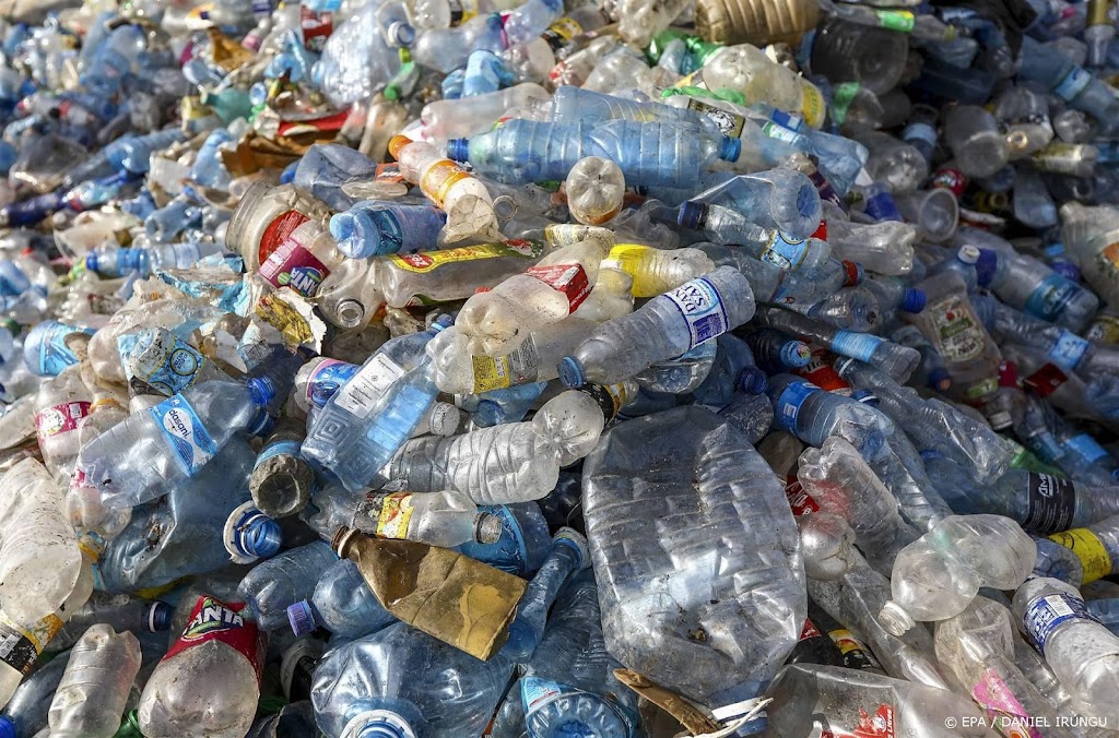 Britse onderzoekers maken brandstof met CO2 en plasticafval