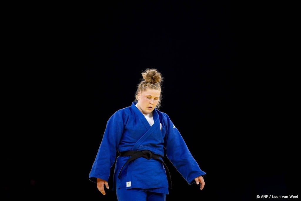 Judoka Kamps verliest halve finale WK en strijdt verder om brons