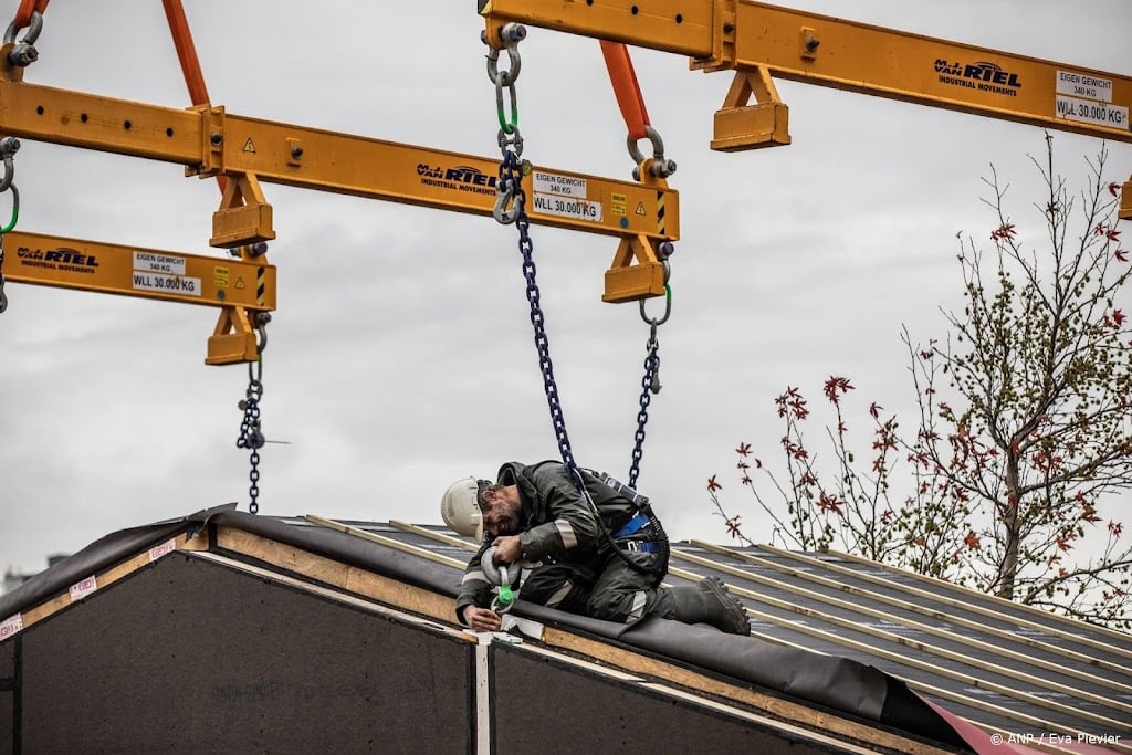 Raad waarschuwt voor nieuwe bouwcrisis door onduurzaam bouwen