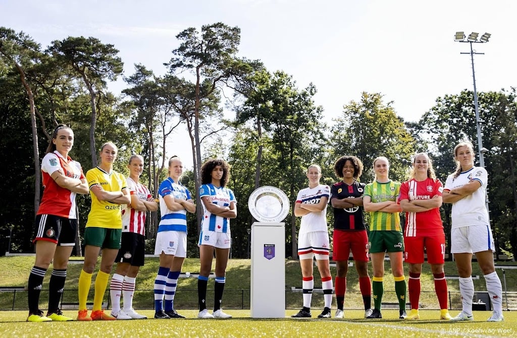 Clubs mogen straks ook alleen professioneel vrouwenvoetbal spelen