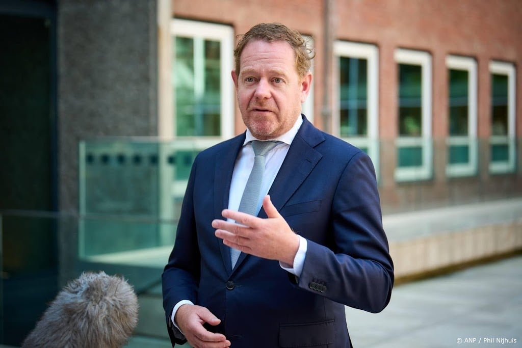 Van Weel wil steunen terroristische organisatie strafbaar maken