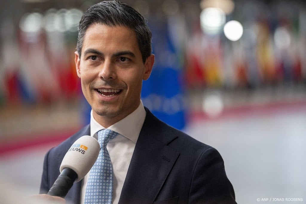 Jetten: EU hoopt op stabieler Iran zonder naïef te zijn